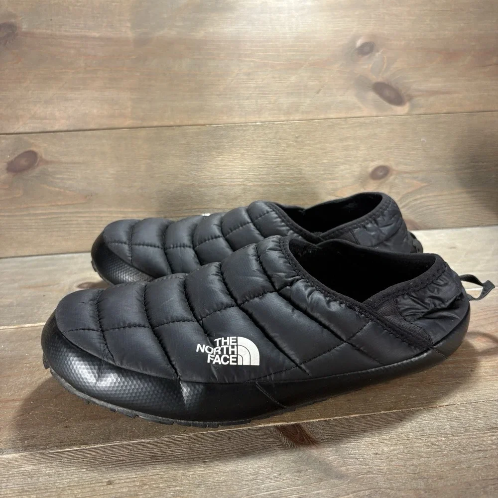 The North Face ThermoBall Mens size 10 shoes Black insulated mule slippers